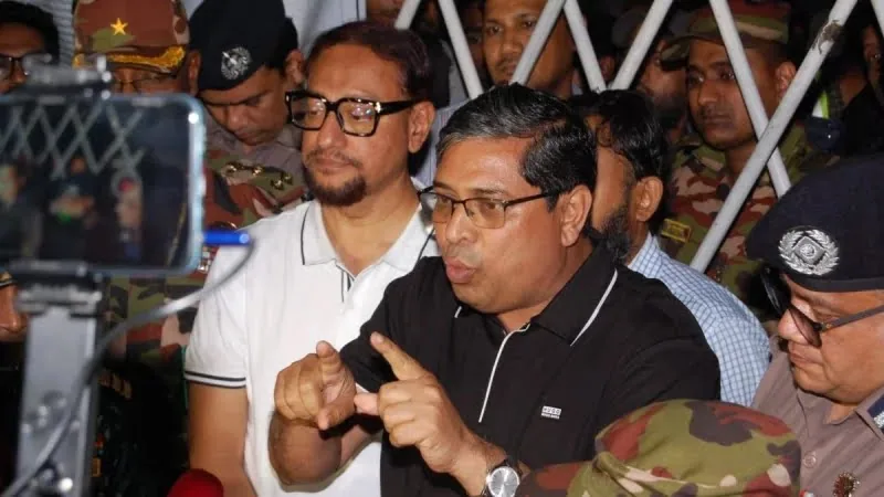 চট্টগ্রামে জলাবদ্ধতার খবর ভিত্তিহীন, প্রধানমন্ত্রীর দুঃখ প্রকাশে আনন্দিত