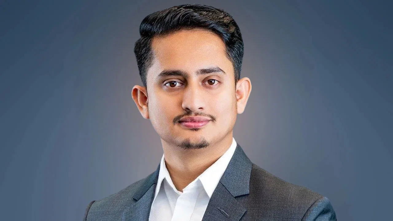 জেলা পরিষদে দলীয় বিবেচনায় প্রশাসক স্বৈরাচারের পথে হাঁটার প্রথম ধাপ: সারজিস আলম