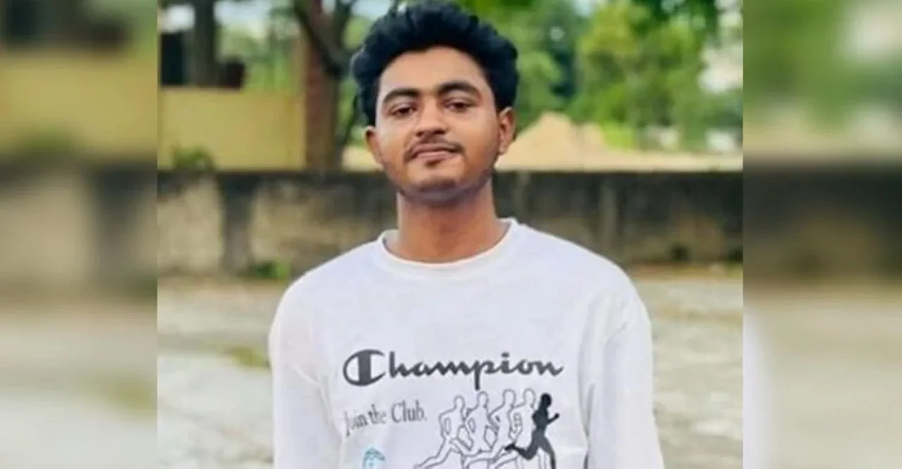 ছাত্রদল সভাপতির নেতৃত্বে মুরগি চুরি