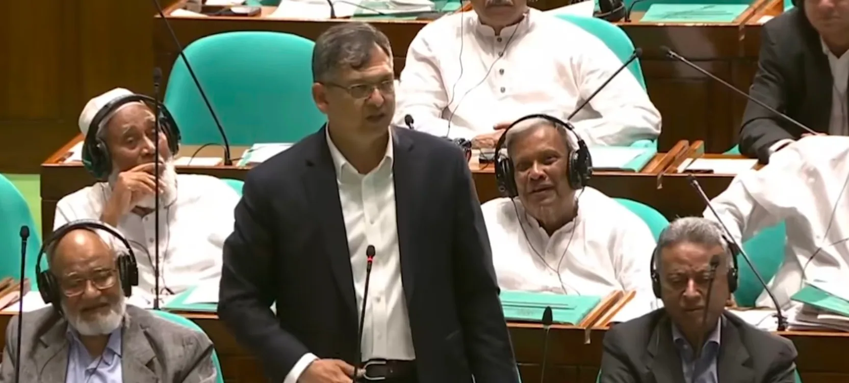 বর্তমান সরকারের আমলে ৪৬৪টি হত্যা ও ৬৬৬টি ধর্ষণ মামলা হয়েছে: সংসদে স্বরাষ্ট্রমন্ত্রী