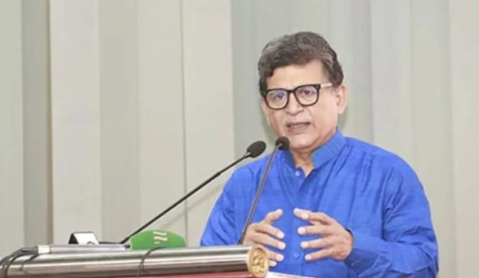 ট্যাগের রাজনীতি জনজীবন বিষাক্ত করে তুলছে : হোসেন জিল্লুর রহমান