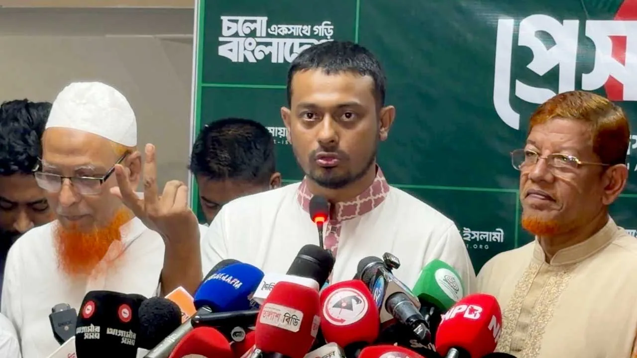 সীমান্তে পুশইনের ঘটনায় সরকারের ভূমিকা অপ্রতুল: নাসীরুদ্দীন