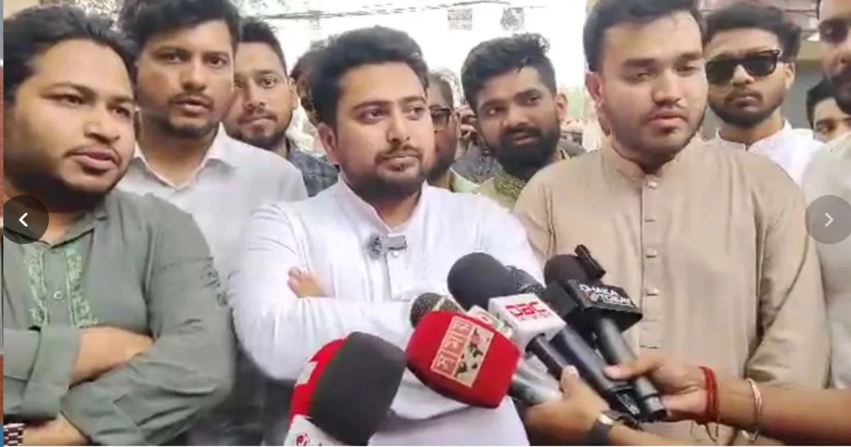 সংবিধানের দোহাই দিয়ে সংবিধান মানছে না বিএনপি: নাহিদ ইসলাম