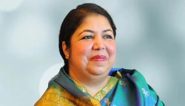 একজন পলাতক আসামীর স্টেটাস বদল