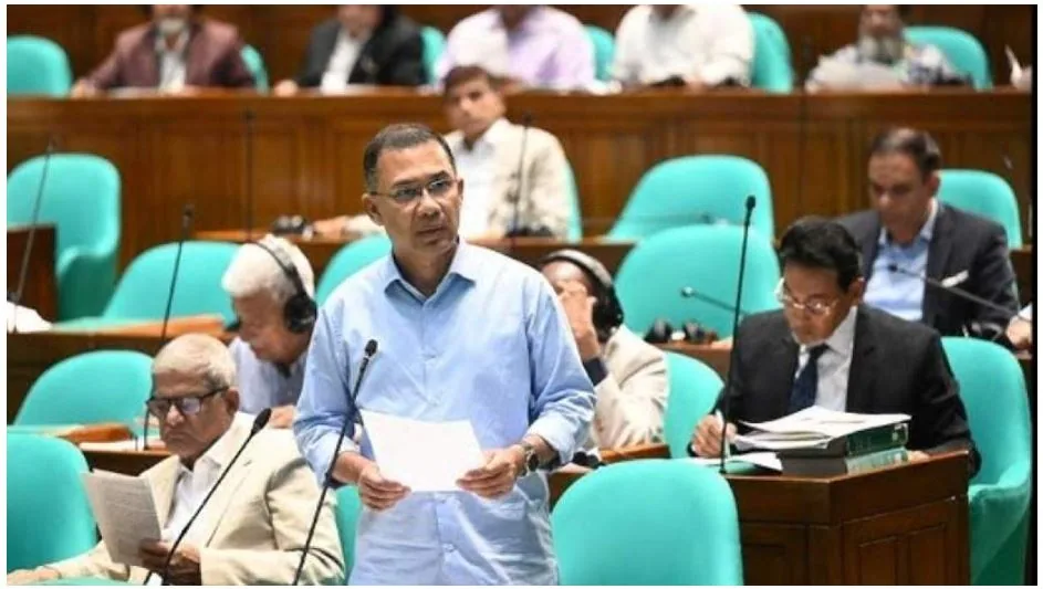 সরকারের বিভিন্ন কার্ডের অর্থায়ন নিয়ে সংসদে প্রশ্ন হাসনাতের, যে জবাব দিলেন প্রধানমন্ত্রী