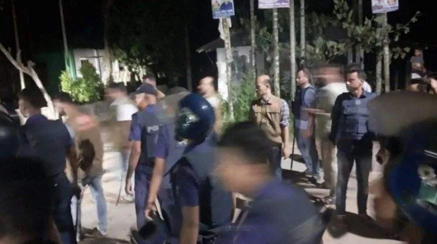 মাইকে ঘোষণা দিয়ে ছাত্রদলের ওপর হামলার অভিযোগ আ.লীগের বিরুদ্ধে