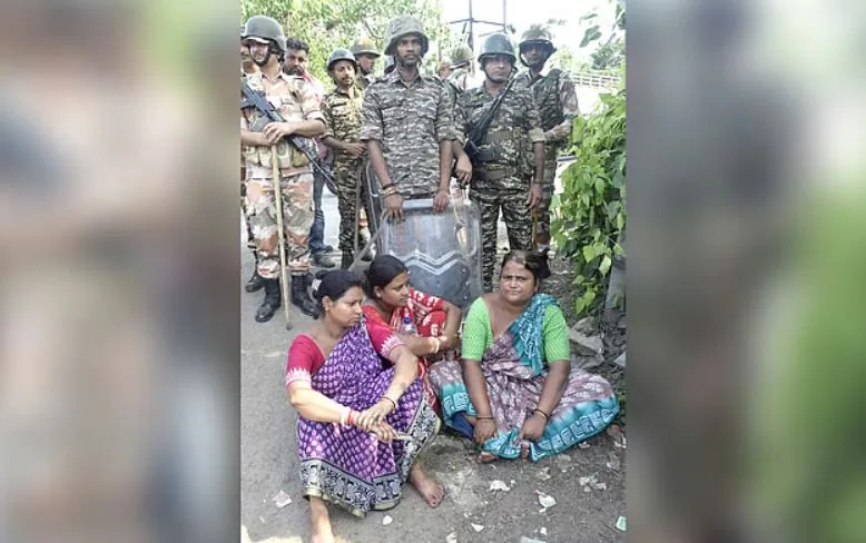 পশ্চিমবঙ্গের একটি আসনে নতুন করে ভোটের নির্দেশ, ক্ষুব্ধ অভিষেকের চ্যালেঞ্জ
