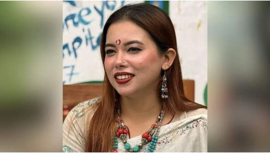 না জানিয়ে নারী শক্তিতে পদায়ন, পদত্যাগ করলেন এনসিপির আরও এক নেত্রী