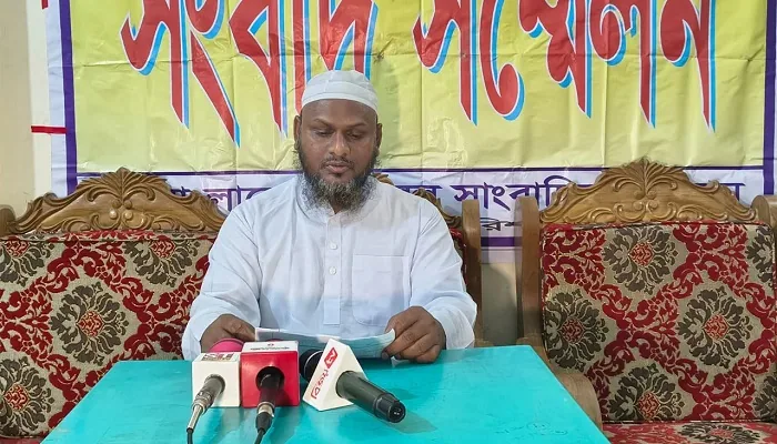 চেয়ারম্যানের ওপর হামলা ও মারধর, মামলা নেয়নি পুলিশ