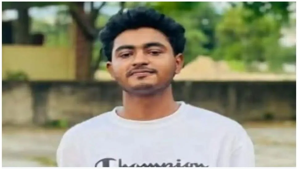 মুরগি ছিনতাইয়ের ঘটনায় ছাত্রদল নেতা বহিষ্কার