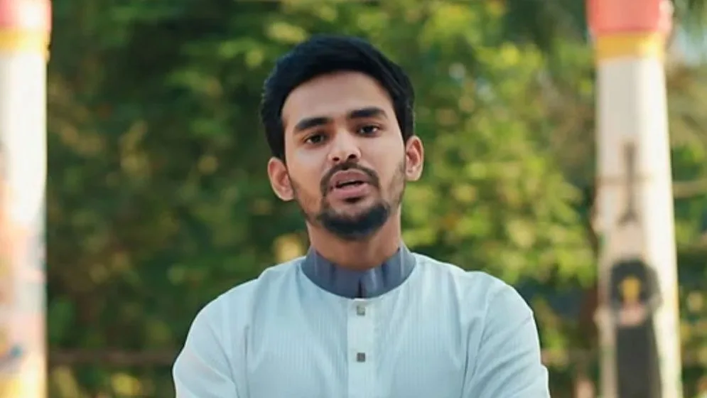 বিএনপি খুব দ্রুত দমনমূলক অবস্থানে যাচ্ছে: আসিফ মাহমুদ