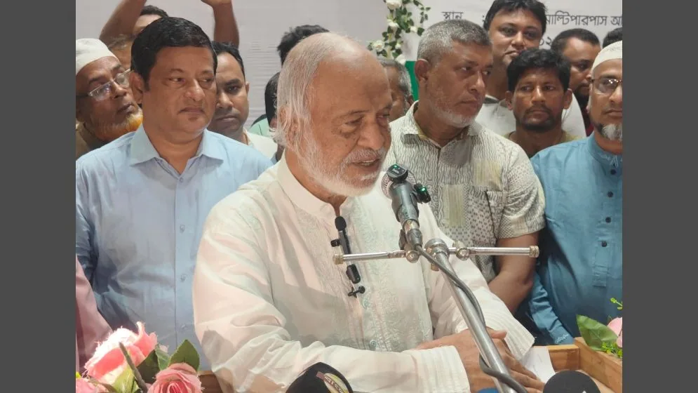১ লাখ ৬০ হাজার কোটি টাকা বিদেশ পাচার হয়েছে: মঈন খান