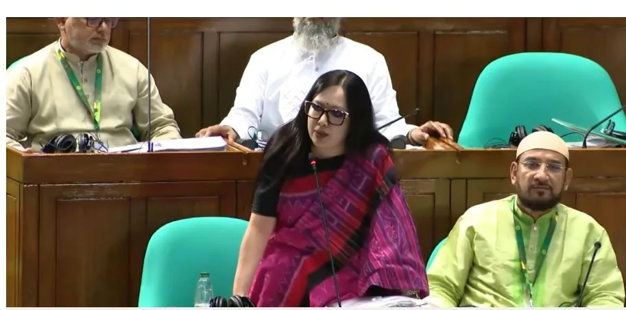 বিদেশে গভর্নর-ভিসি প্রিন্সটনের পিএইচডিধারী, দেশে দলীয় ব্যক্তি: সংসদে রুমিন ফারহানা