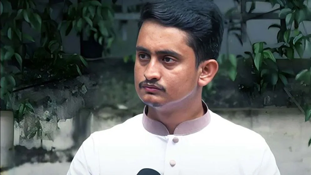 জাগপার পার্টি অফিসে তাণ্ডব, স্বৈরাচারের পথে হাঁটার লক্ষণ: সারজিসের প্রতিক্রিয়া