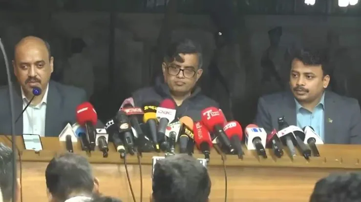 ভোটকেন্দ্রে ২৫ হাজার ৭০০ বডি ওর্ন ক্যামেরা দেওয়া হচ্ছে: প্রেস সচিব শফিকুল আলম