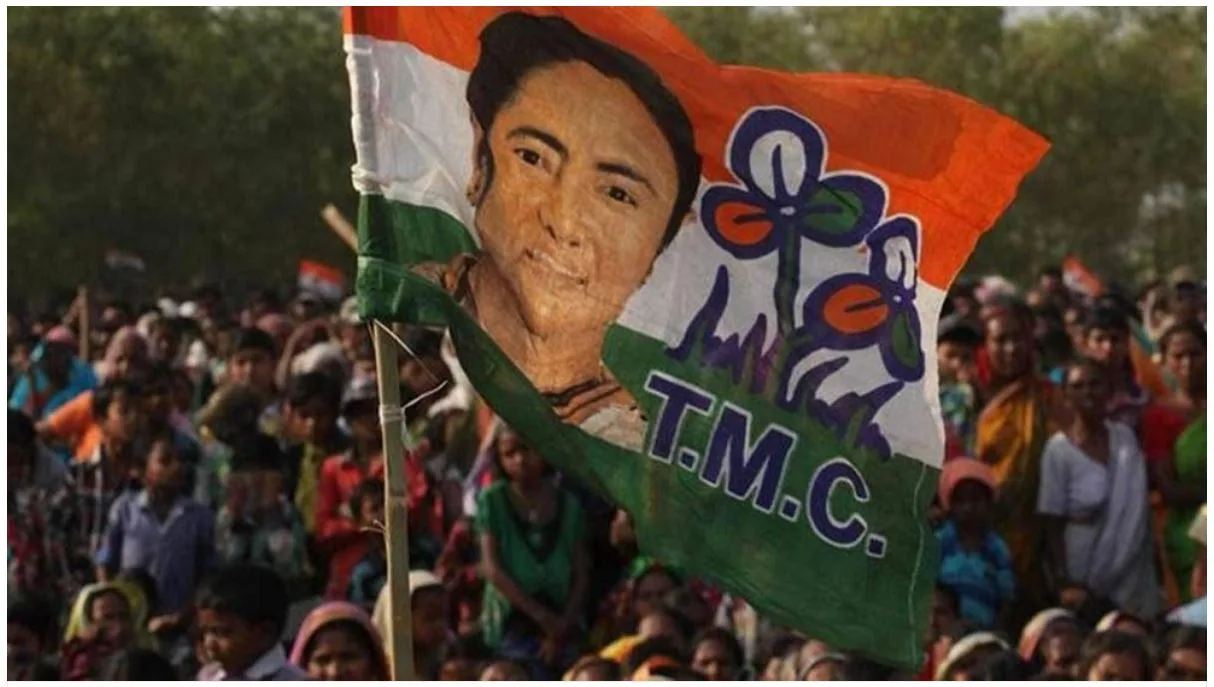 মমতা বন্দ্যোপাধ্যায়ের তৃণমূল কংগ্রেসে নেতৃত্বে ব্যাপক রদবদল
