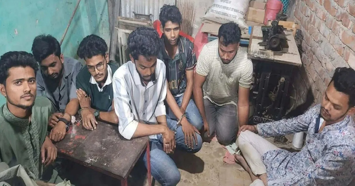 গভীর রাতে মাটি কাটা নিয়ে বিএনপির দু’গ্রুপের সংঘর্ষ, নিহত ১ আটক ৭