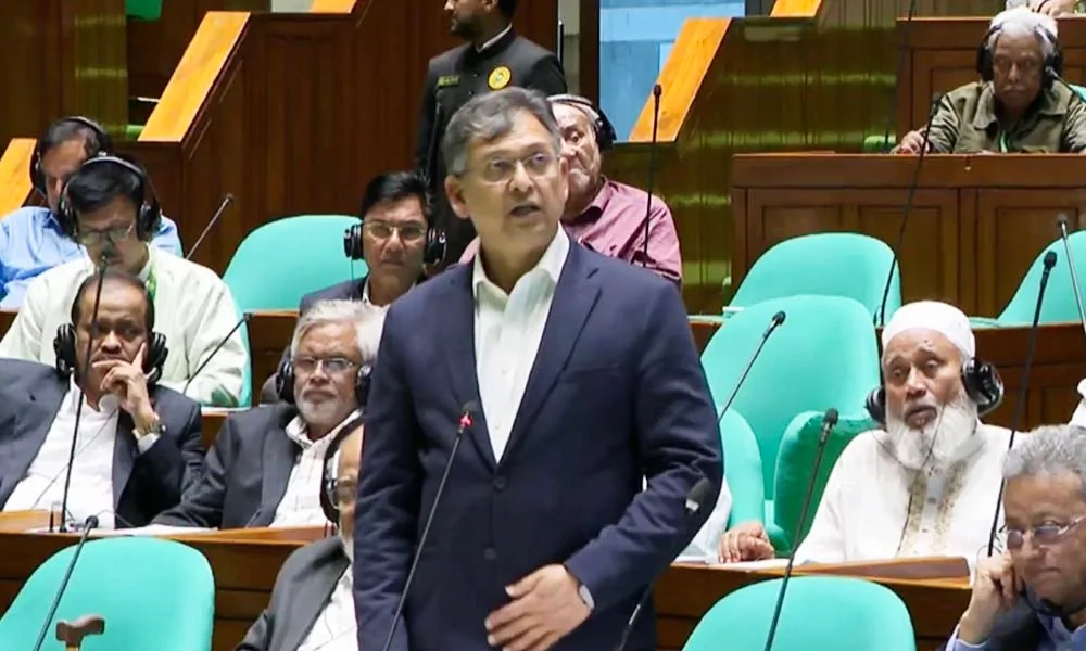 ইসলামী ব্যাংক নিয়ে উত্তপ্ত সংসদ, পাল্টা আক্রমণে স্বরাষ্ট্রমন্ত্রী