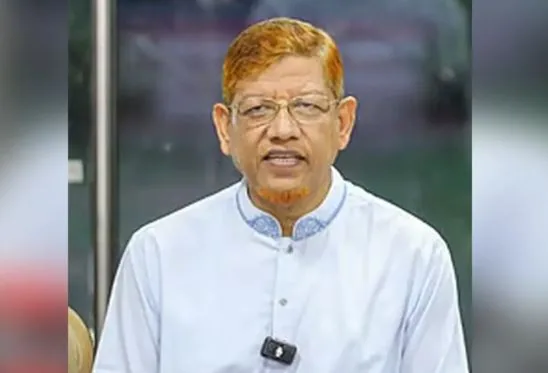 রাজাকার ইস্যুতে ফখরুলকে আয়নায় চেহারা দেখতে বললেন আযাদ