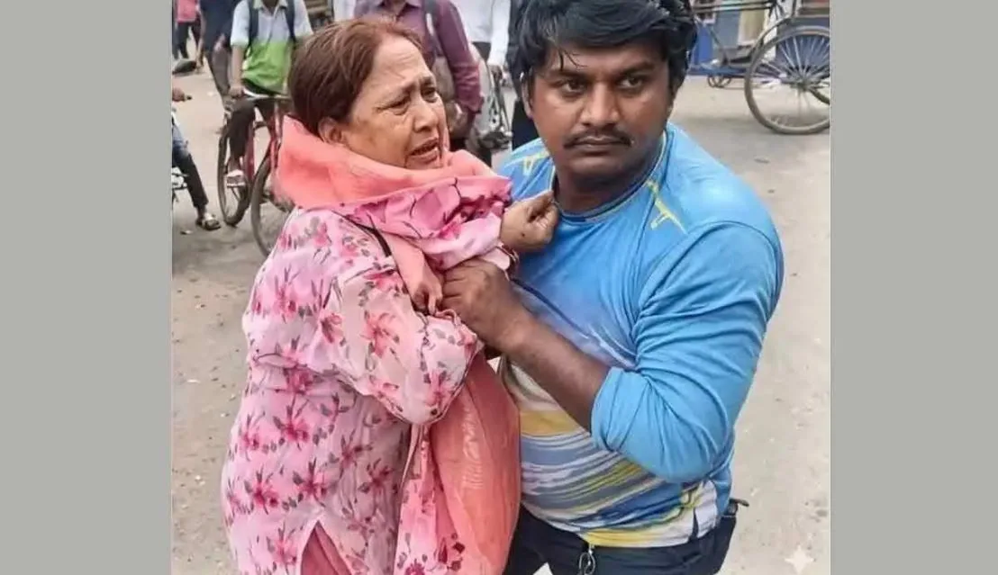 মহাখালীতে কার্যক্রম নিষিদ্ধ আ.লীগের মিছিল-ককটেল বিস্ফোরণ, আটক ৩
