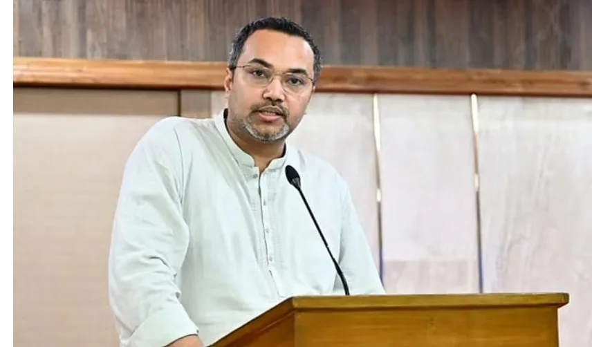 মানবিক ও জনমুখী রাজনীতির অনন্য দৃষ্টান্ত স্থাপন করেছে সরকার: মাহদী আমিন