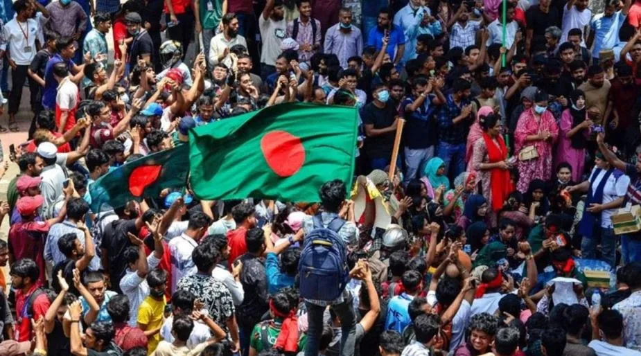 কোটা সংস্কার করে প্রজ্ঞাপন জারি, ৮ দিনে নিহত অন্তত ১৫০—আহত কয়েক হাজার