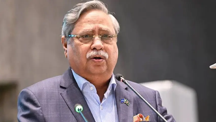 হামলার ভয়ে তুরস্ক ছাড়ার সময় বিমান বদলেছিলেন ট্রাম্প: নিউইয়র্ক টাইমসের প্রতিবেদন