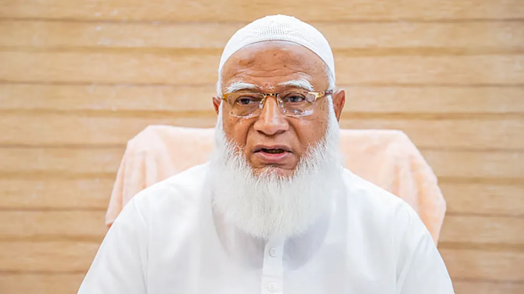 ঈদযাত্রায় ভাড়া কেলেঙ্কারি নিয়ে জাতি হিসেবে আমরা লজ্জিত: জামায়াত আমির