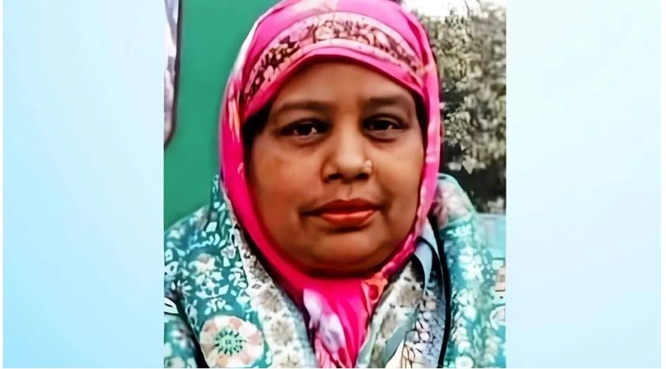 ফ্যামিলি কার্ডের কথা বলে টাকা চাইলেন মহিলা দল নেত্রী, অতঃপর...