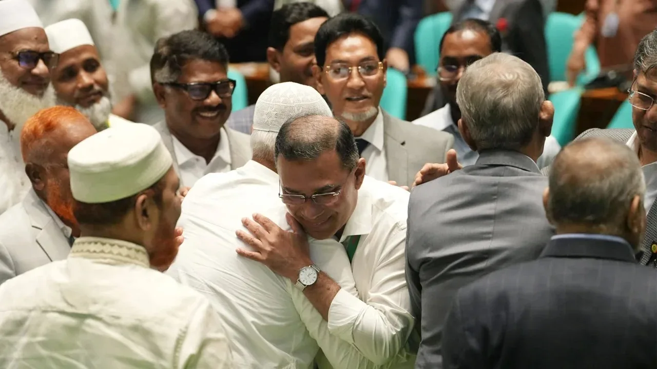 রাষ্ট্রপতি নির্বাচনকে ঘিরেই আবর্তীত হয় দিনের রাজনীতি