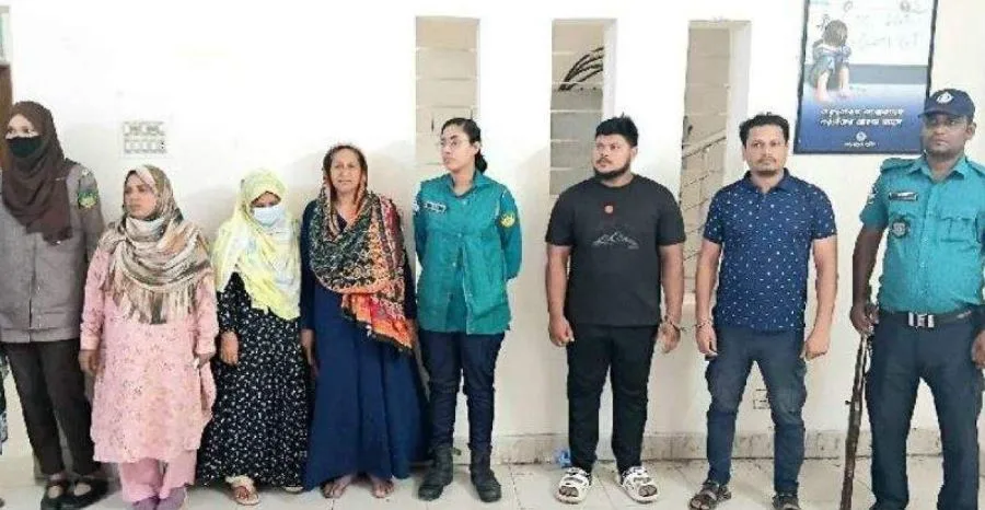 কৃষকলীগ নেতাকে আদালতে পাঠানোর সময় ‘জয় বাংলা’ স্লোগান, গ্রেপ্তার ৫