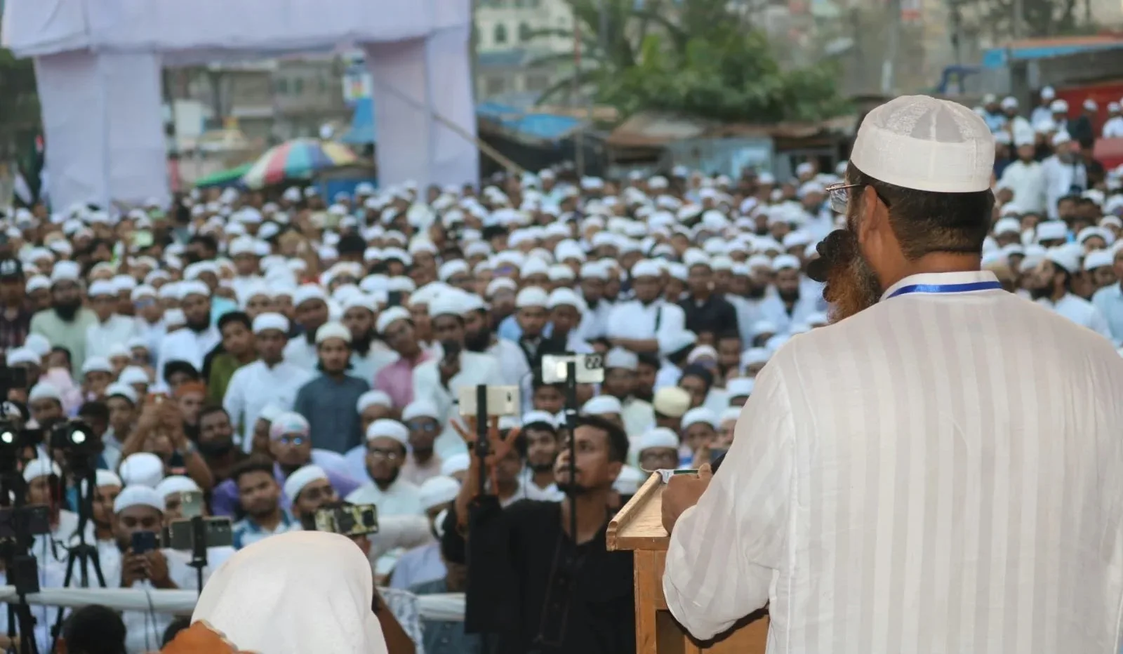 কার্ড বিতরণ করে সকটের সমাধান হয় না- মামুনুল হক