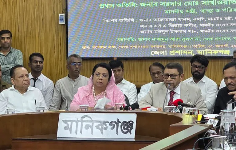 ফ্যাসিস্টদের দোসররাই দেশে নানা ধরনের কৃত্রিম সংকট তৈরি করছে: স্বাস্থ্যমন্ত্রী