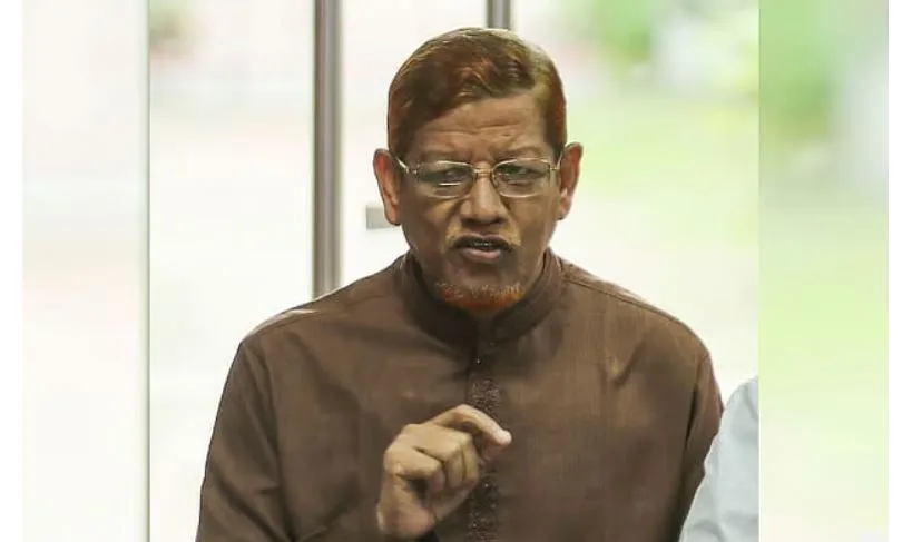 নতুন করে গণভোট প্রসঙ্গে সরকারের কাছে তিন প্রশ্নের স্পষ্ট জবাব চাইলেন জামায়াত নেতা আযাদ