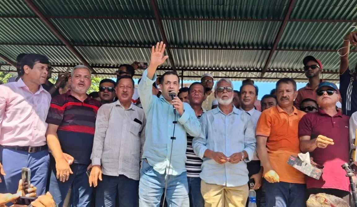 ডিসেম্বর নয়, বুকের পাটা থাকলে এখন দেশে আসেন: তথ্য প্রতিমন্ত্রী