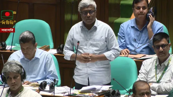 ভৌতিক বিদ্যুৎ বিল স্থায়ীভাবে দূর হবে যেভাবে, জানালেন প্রতিমন্ত্রী