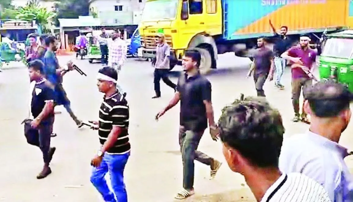 প্রতিষ্ঠাবার্ষিকীতে বিএনপির দুই গ্রুপের সংঘর্ষ, ৫ জেলায় আহত শতাধিক