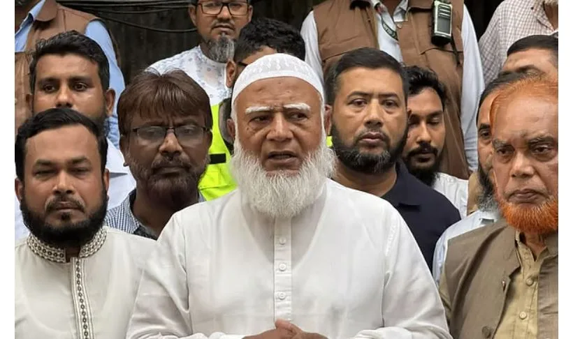 অপকর্মকারীদের শাস্তি দিন, তা না হলে ধরে নেব এর সঙ্গে সবাই জড়িত: জামায়াতের আমির