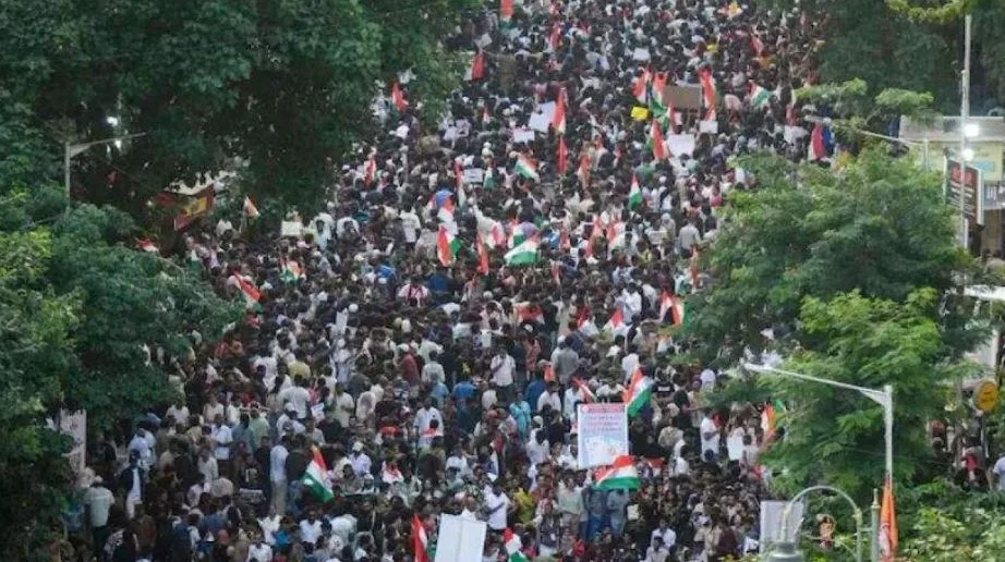 ককরোচ পার্টির আন্দোলনে এসে প্রাণ গেল ৭৫ বছরের বৃদ্ধের