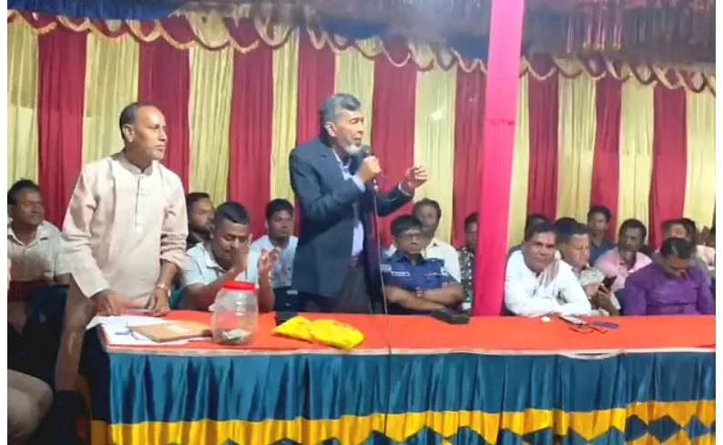 ইউপি নির্বাচনে বিএনপির প্রার্থীকে পরিচয় করিয়ে দিলেন এমপি, ইউএনওর হাততালির ভিডিও ভাইরাল